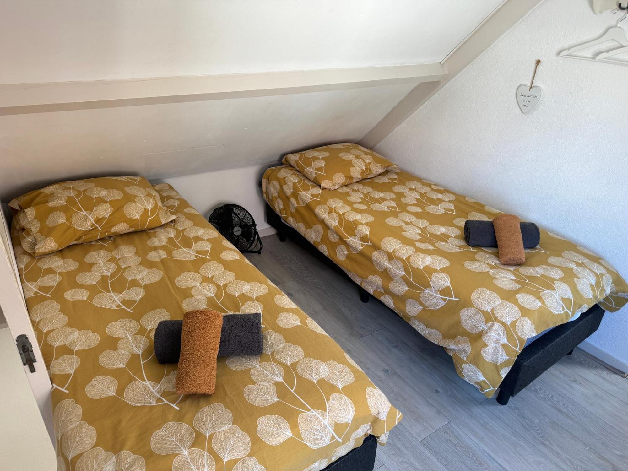 Aan Zee - 100m Apartamento